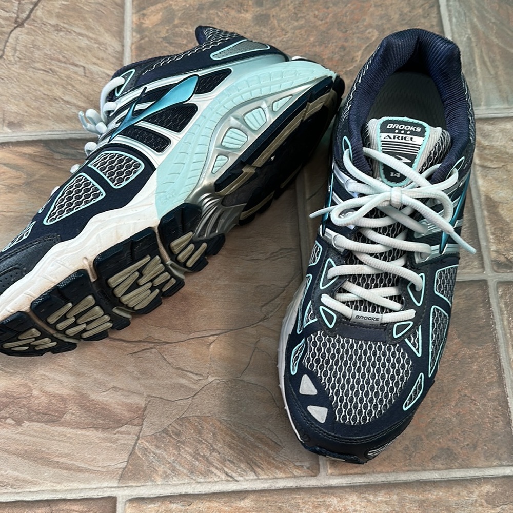 Brooks Ariel 14 DNA adaptable shoes - Picture 2 of 5